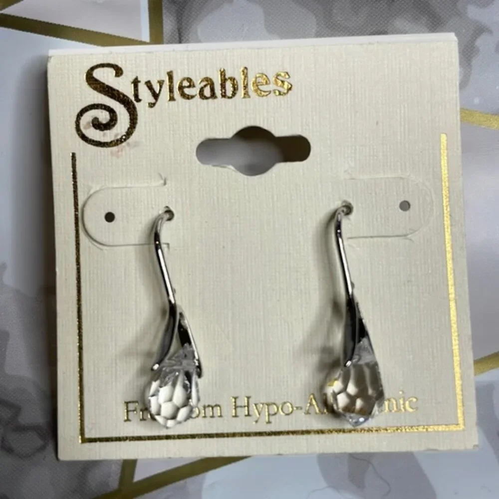 Styleables Earrings, Silver Tone and Clear, Drop/Dangle,‎ NEW